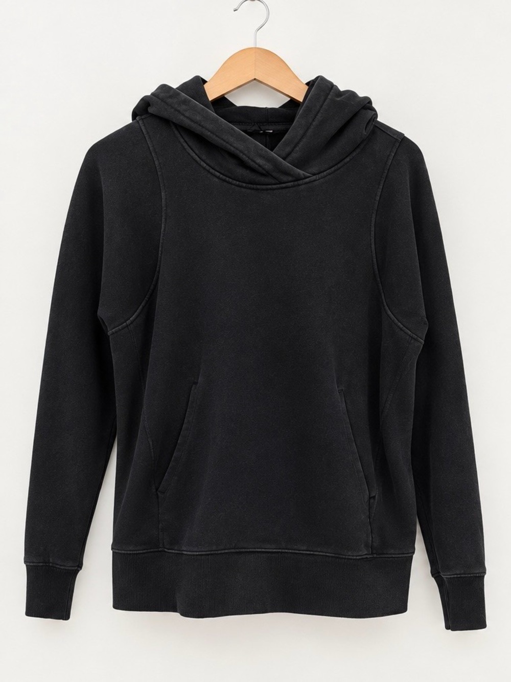 Lululemon Loungeful Hoodie Black Size 8